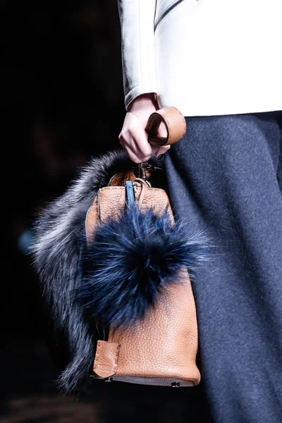 Look 66